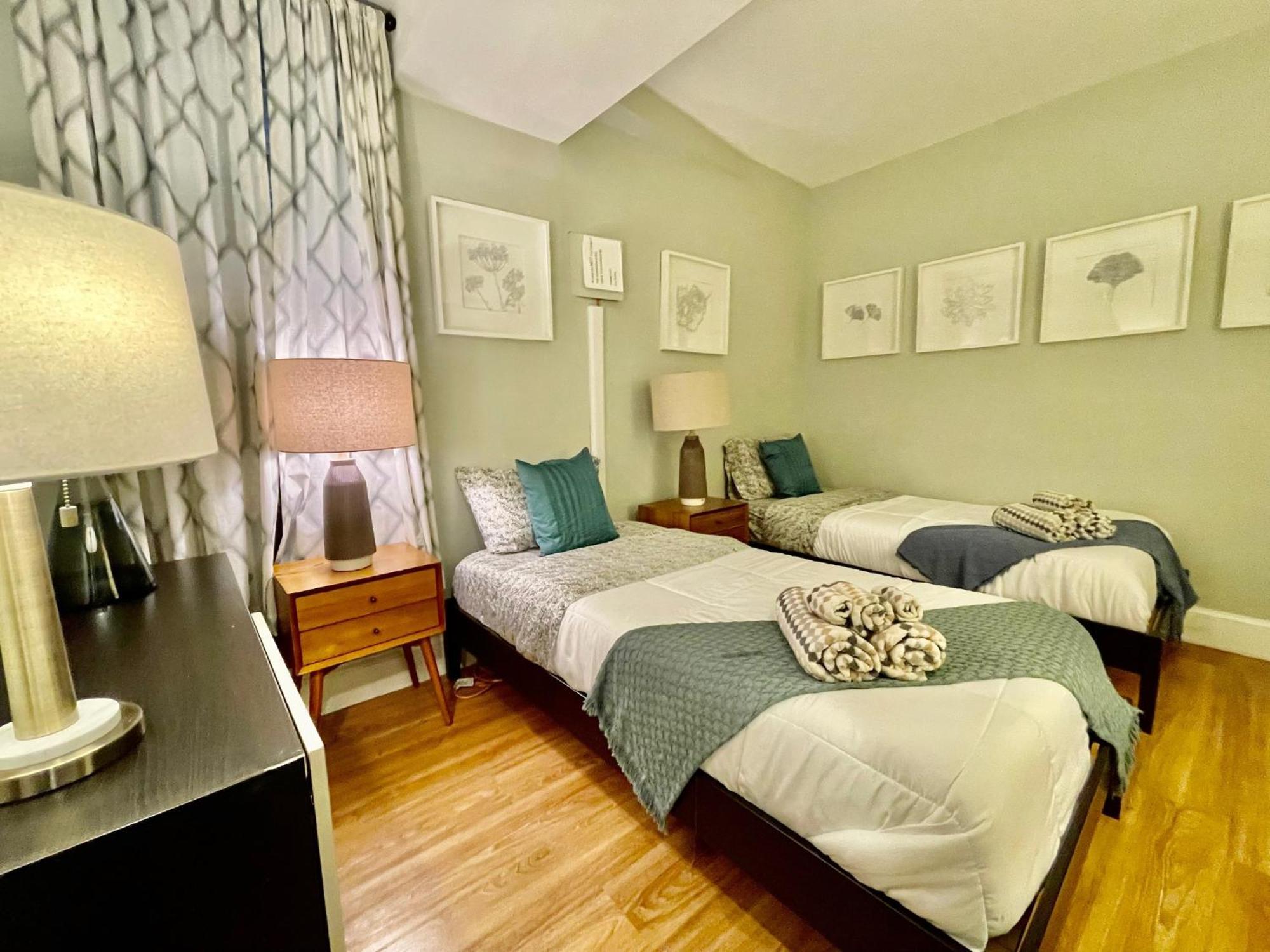 Beautiful 3Br 3Ba Duplex Parking Best Location Boston Exterior foto